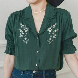 Simple Retro Convallaria Floral Embroidered Green Puff Top